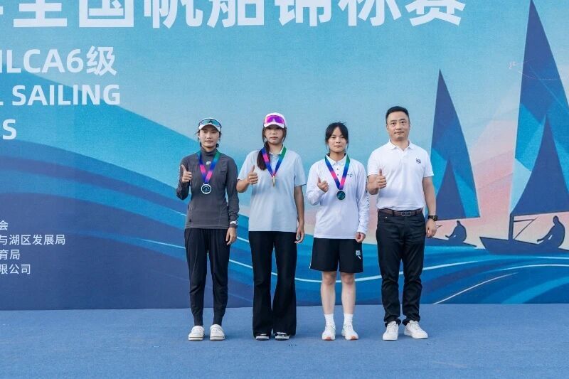 乙组第一名, 随着最后一 乙组第一名, 随着最后一