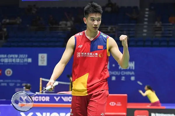 击败李哲辉, dm