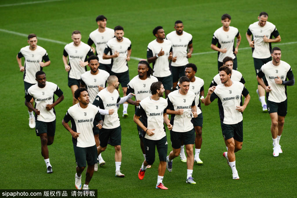 时间是一个, 更是充满了